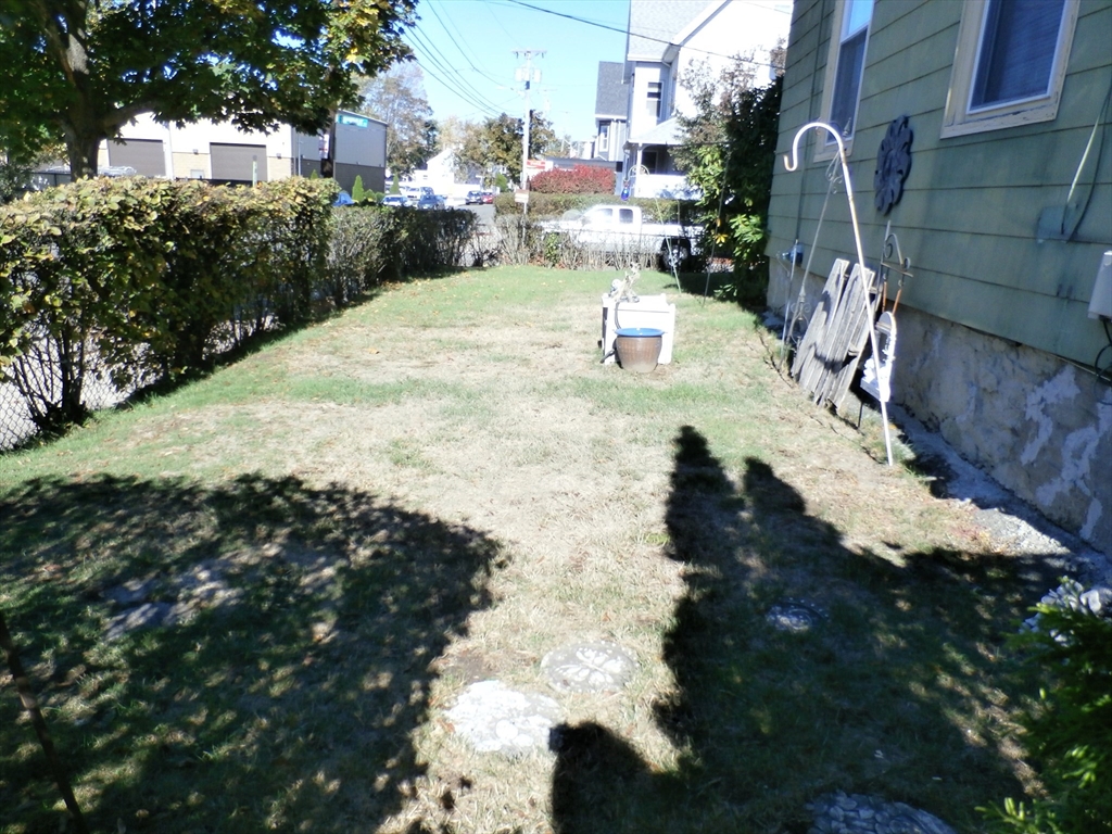 property viewer photo 3