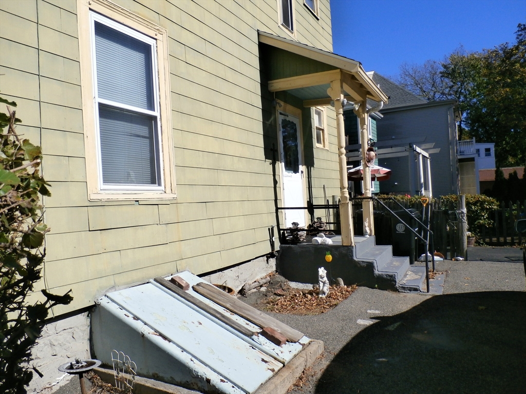 property viewer photo 4
