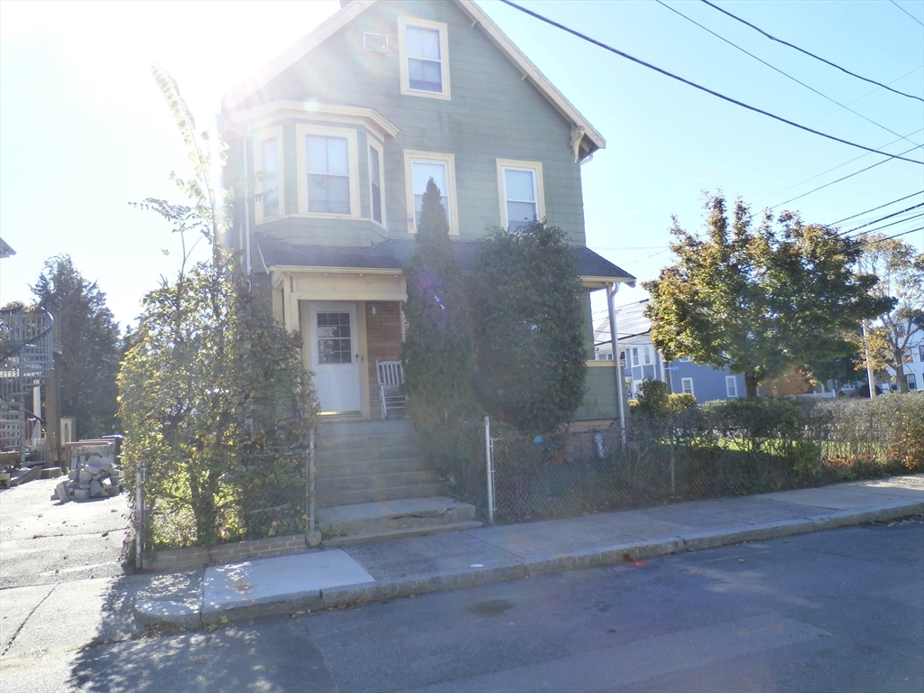 property viewer photo 9