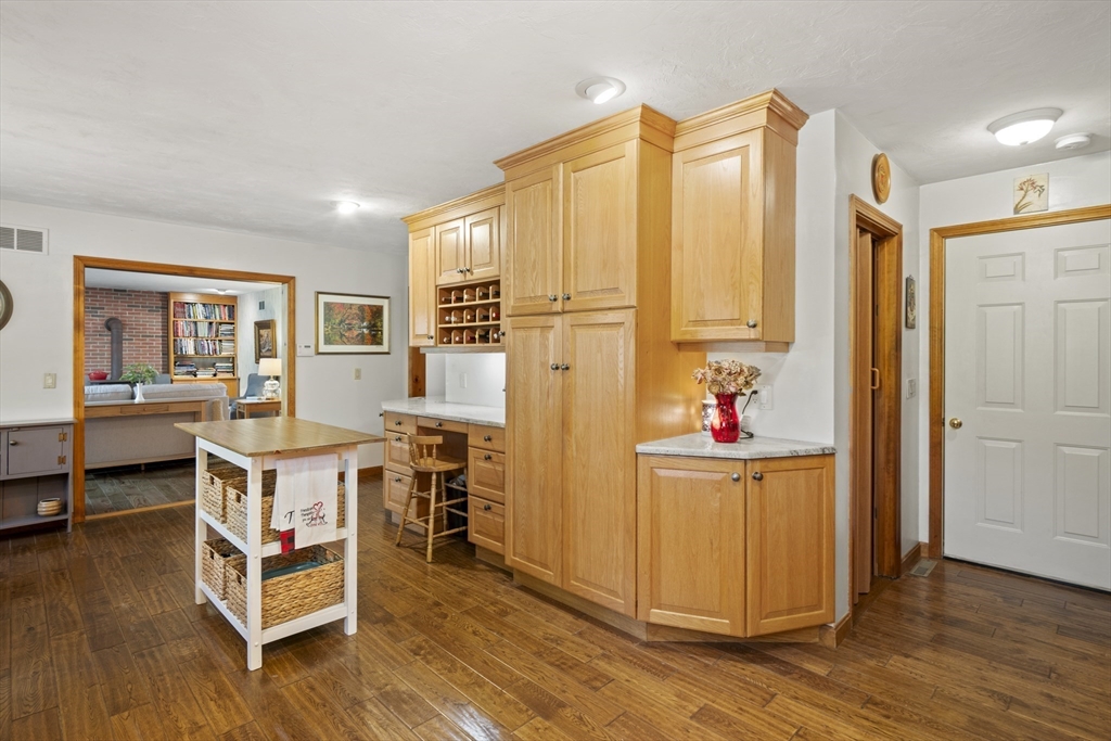 property viewer photo 16
