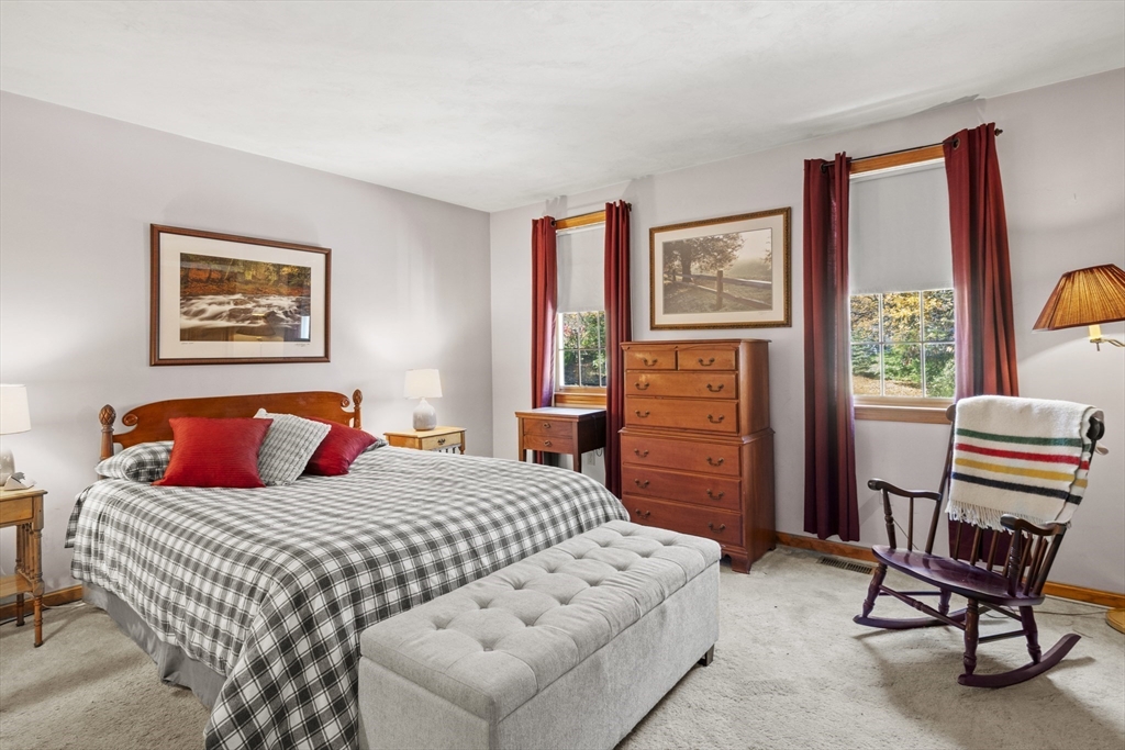 property viewer photo 26