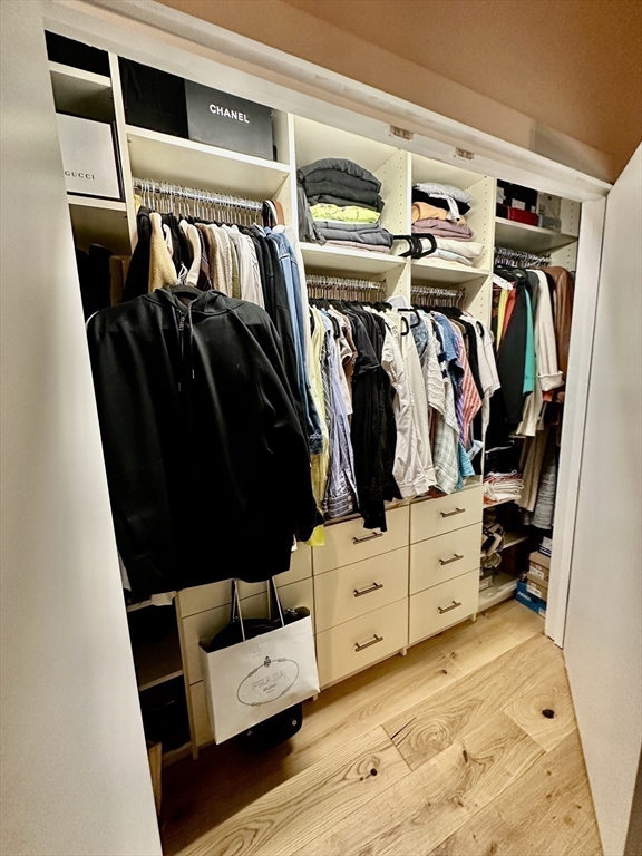 property viewer photo 20