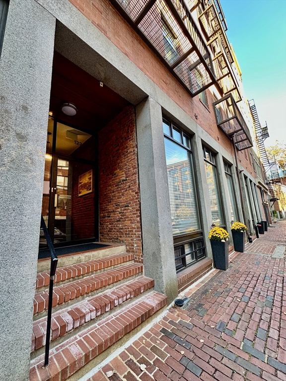 property viewer photo 24