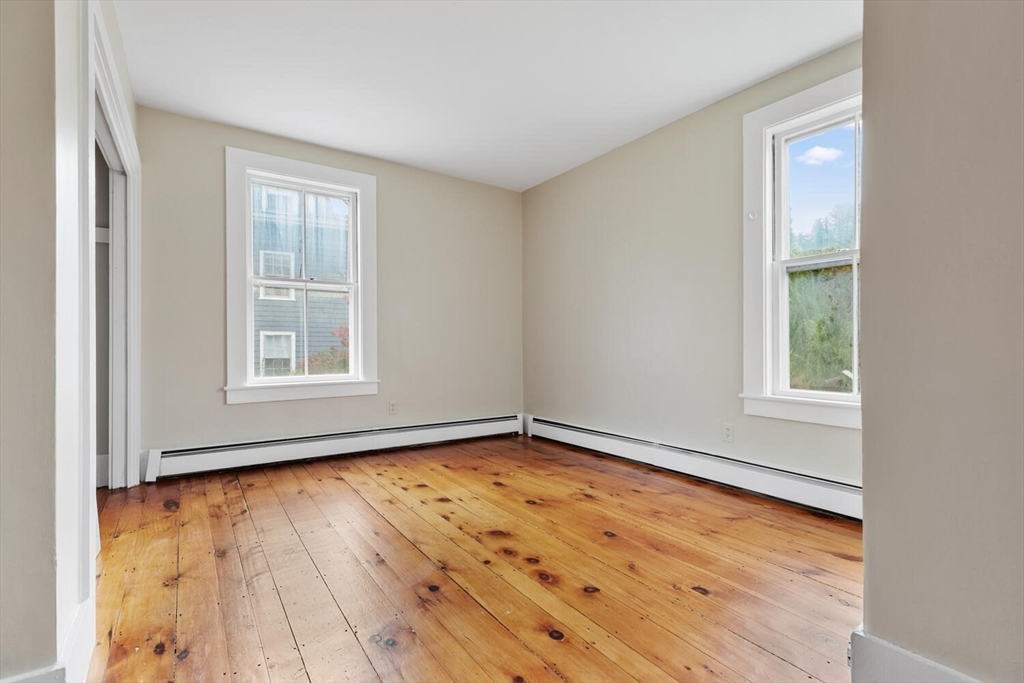 property viewer photo 8
