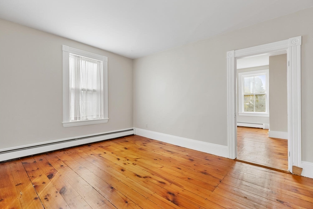 property viewer photo 9