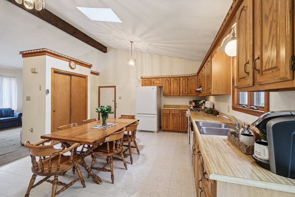 property viewer photo 5