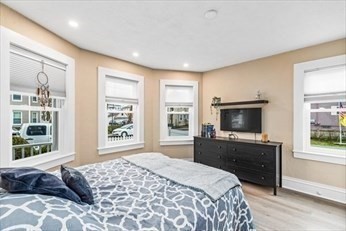 property viewer photo 15