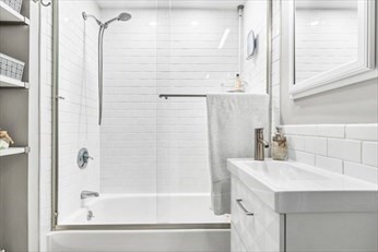 property viewer photo 18