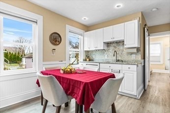 property viewer photo 7