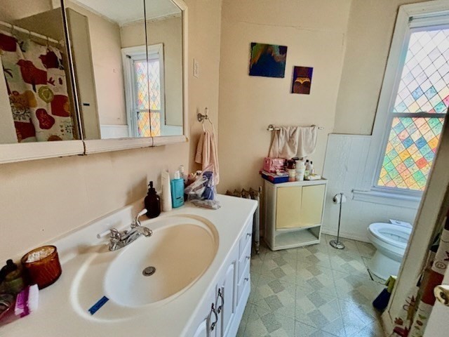 main property photo 13