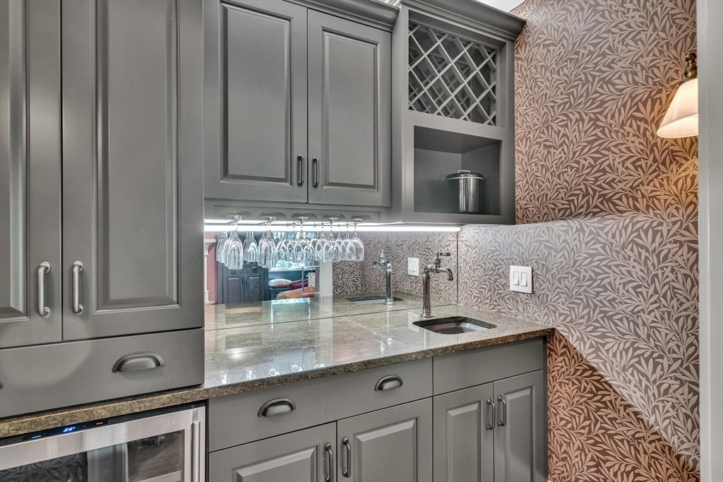 property viewer photo 10