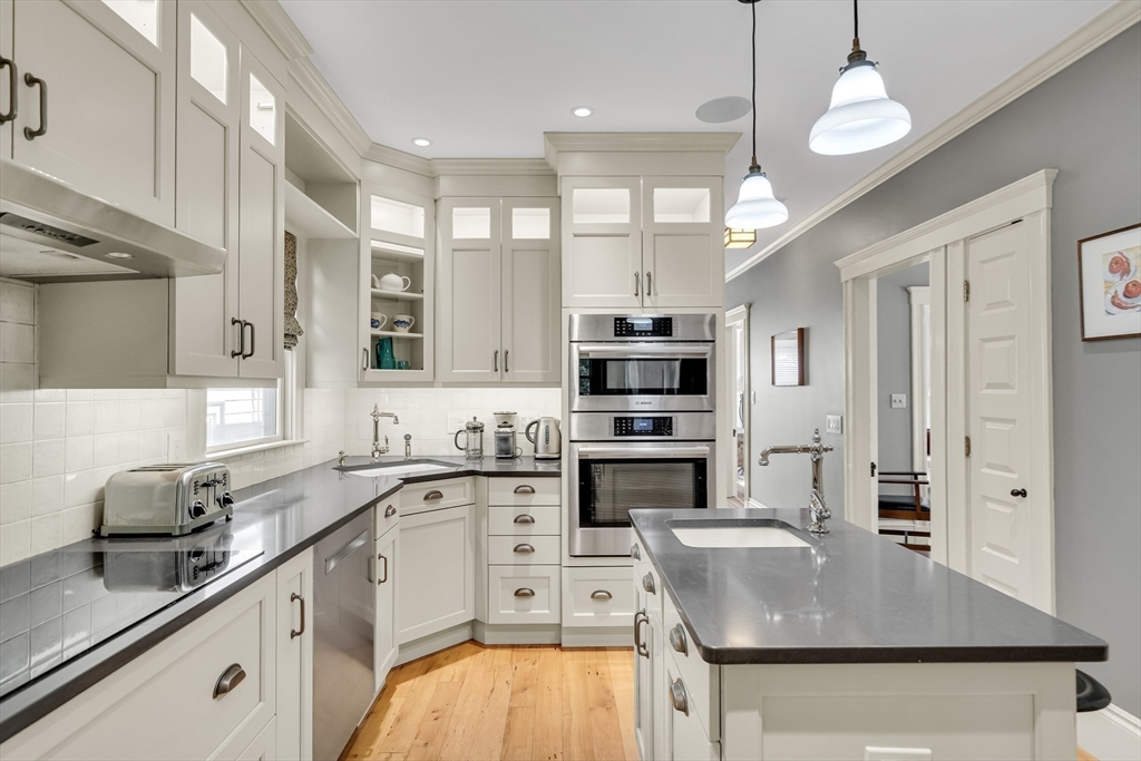 property viewer photo 13