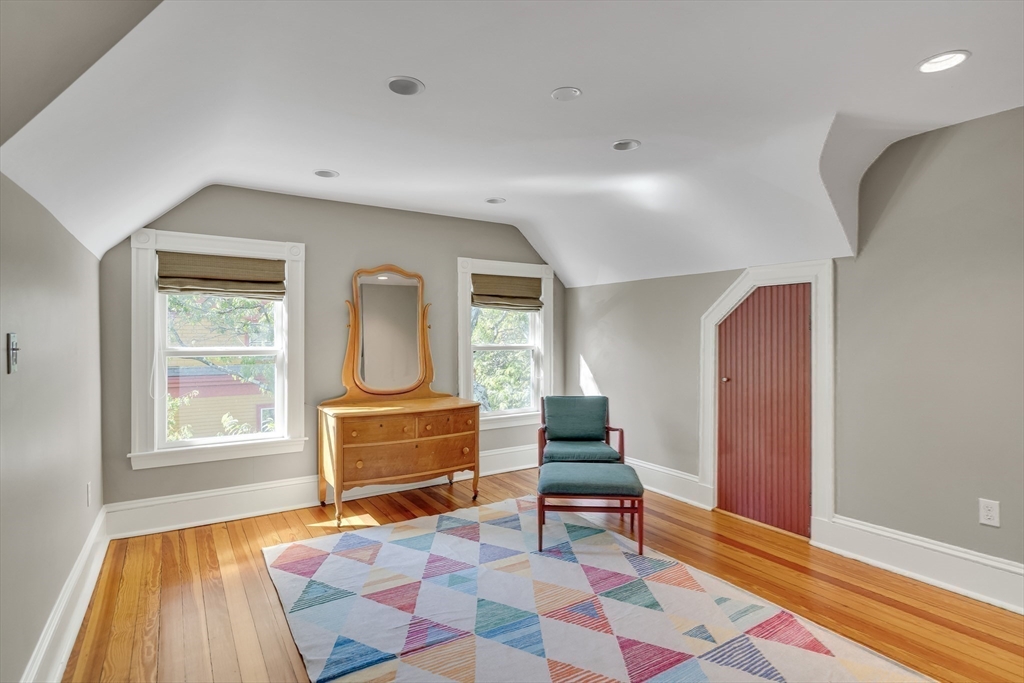 property viewer photo 26