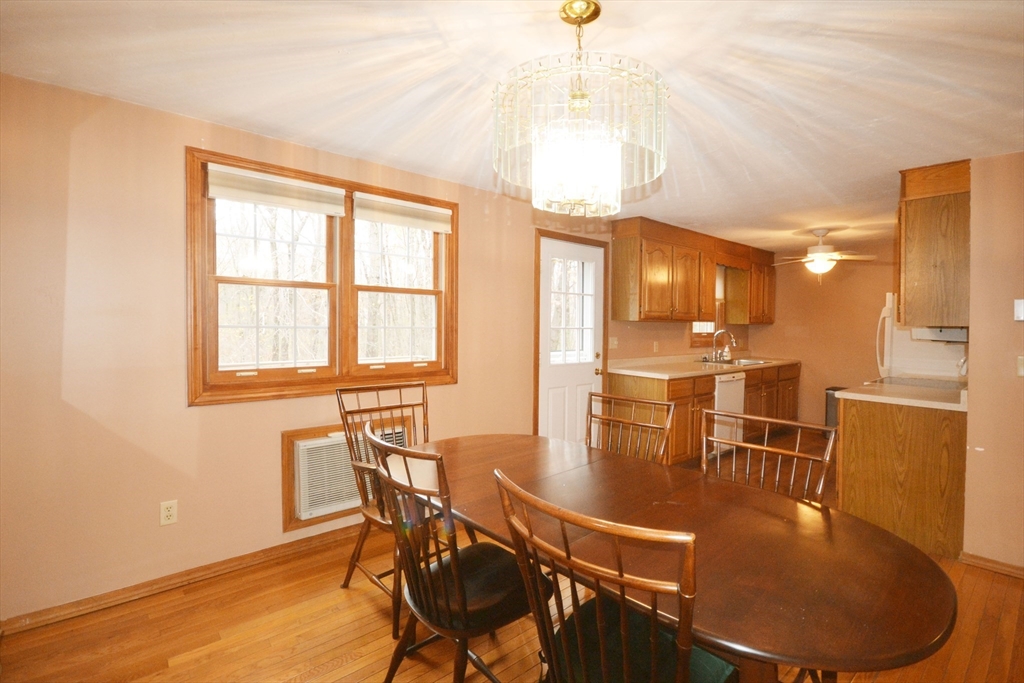 property viewer photo 18