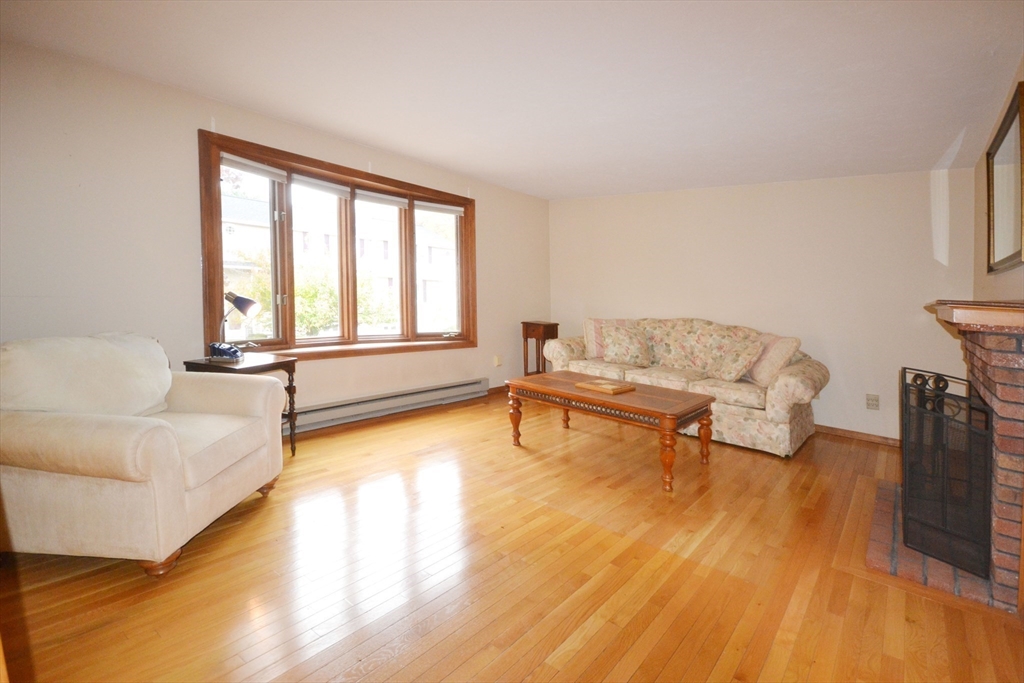 property viewer photo 8