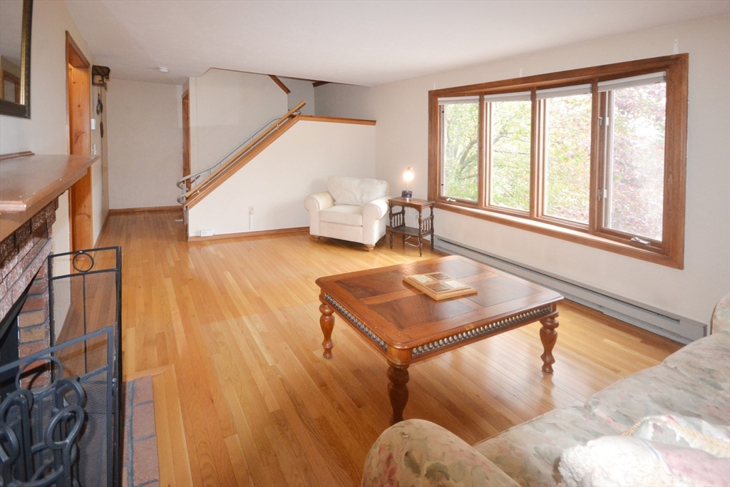 property viewer photo 9