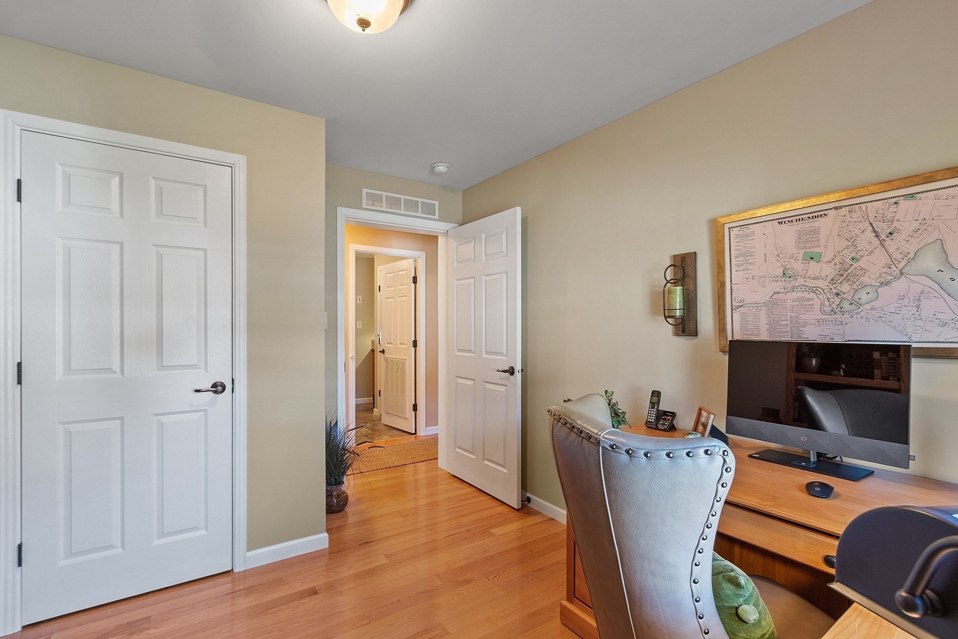 property viewer photo 17
