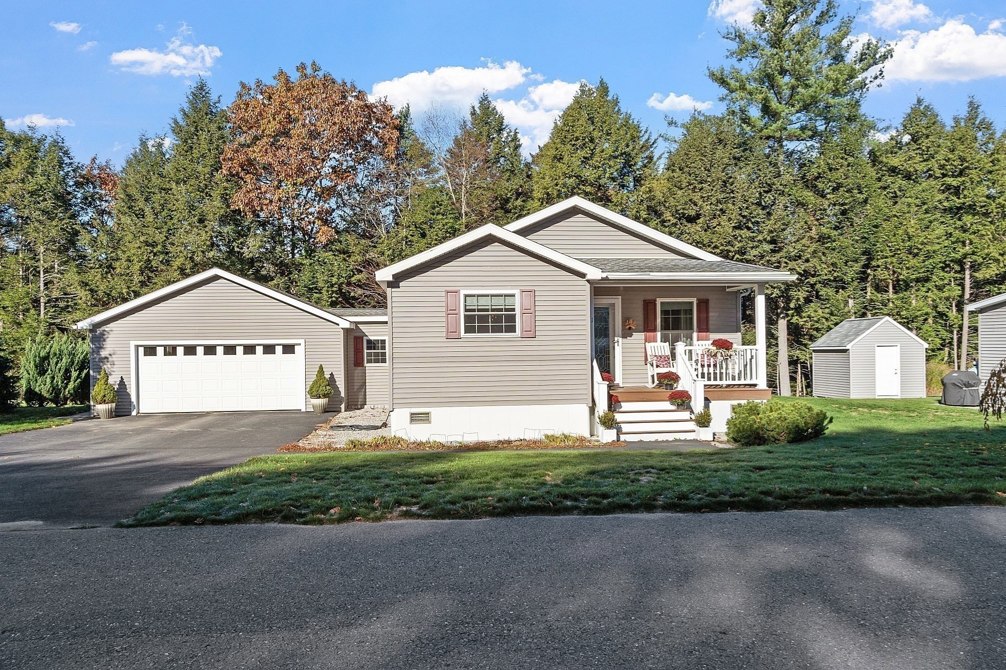 property viewer photo 2