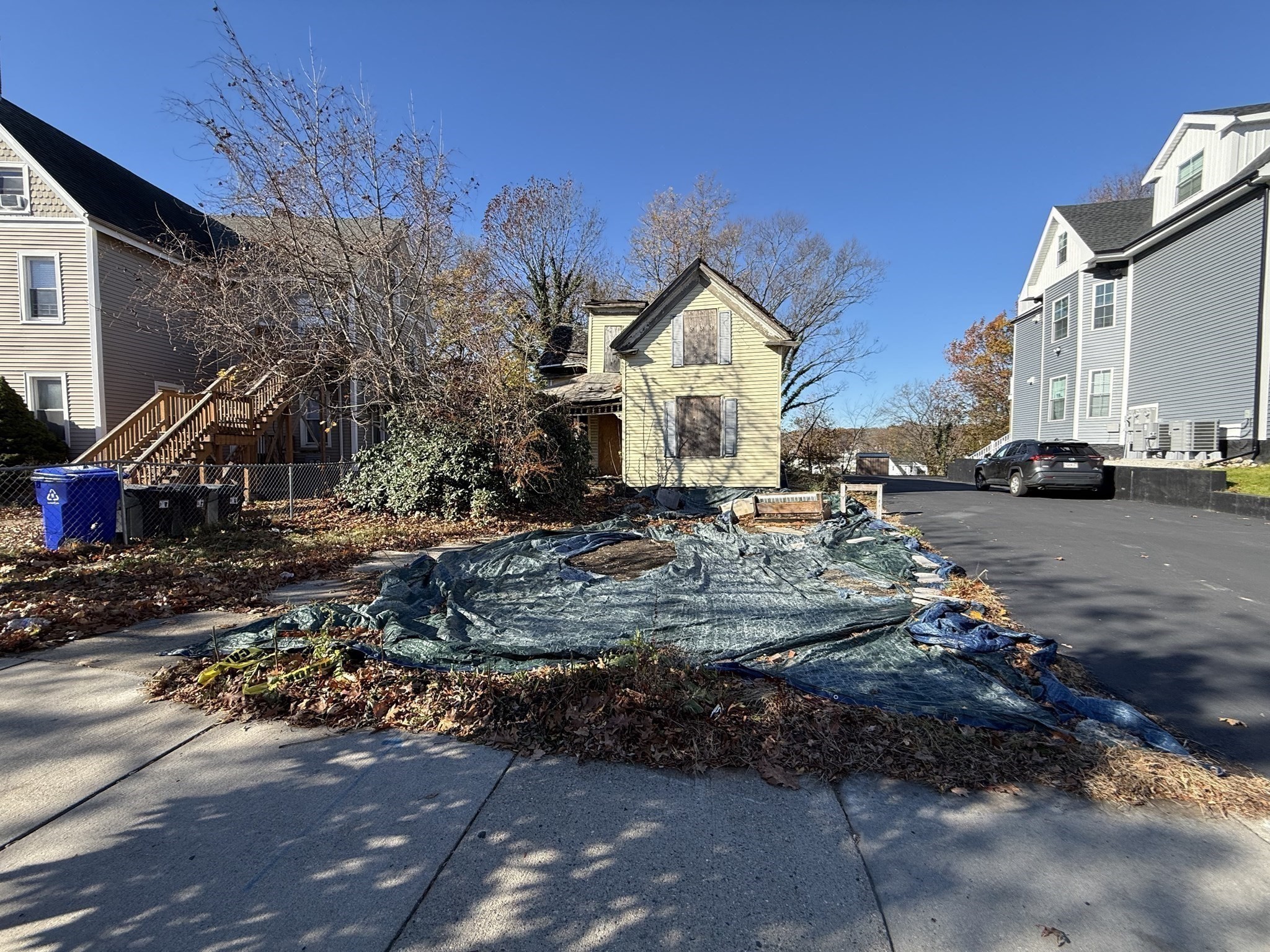 main property photo 9