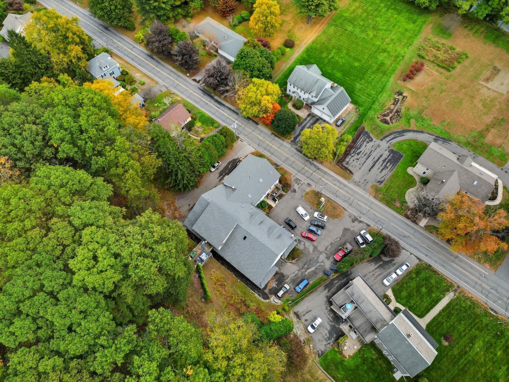 main property photo 7