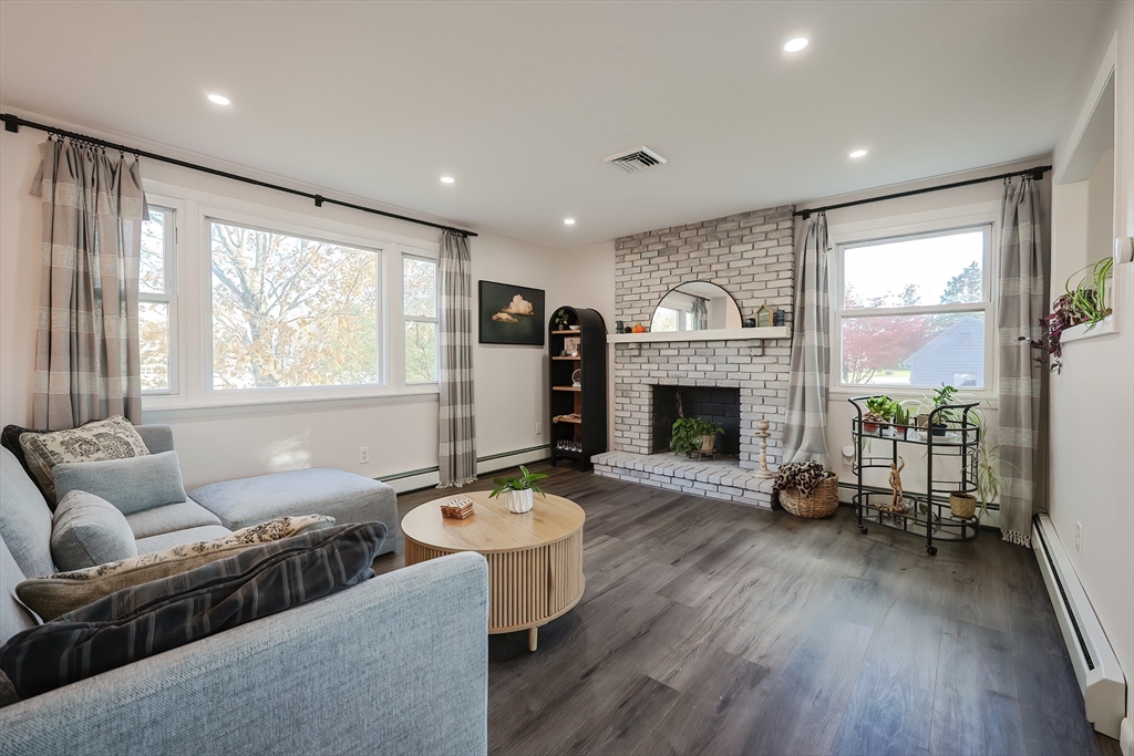 property viewer photo 12