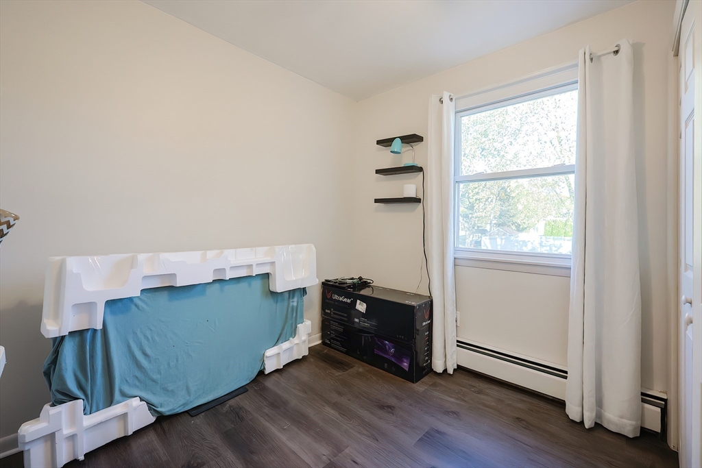 property viewer photo 26