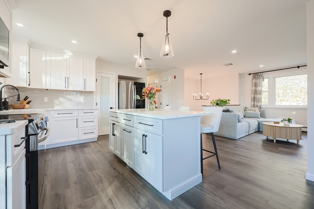 property viewer photo 6