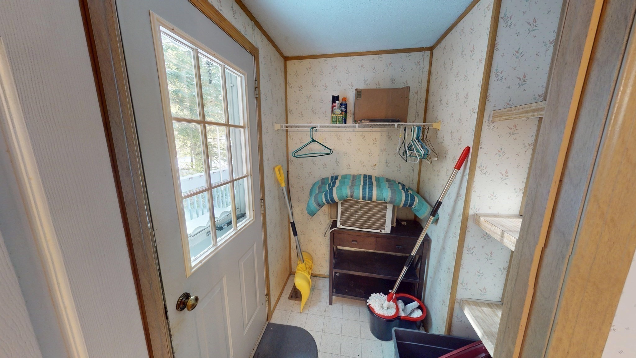 property viewer photo 13
