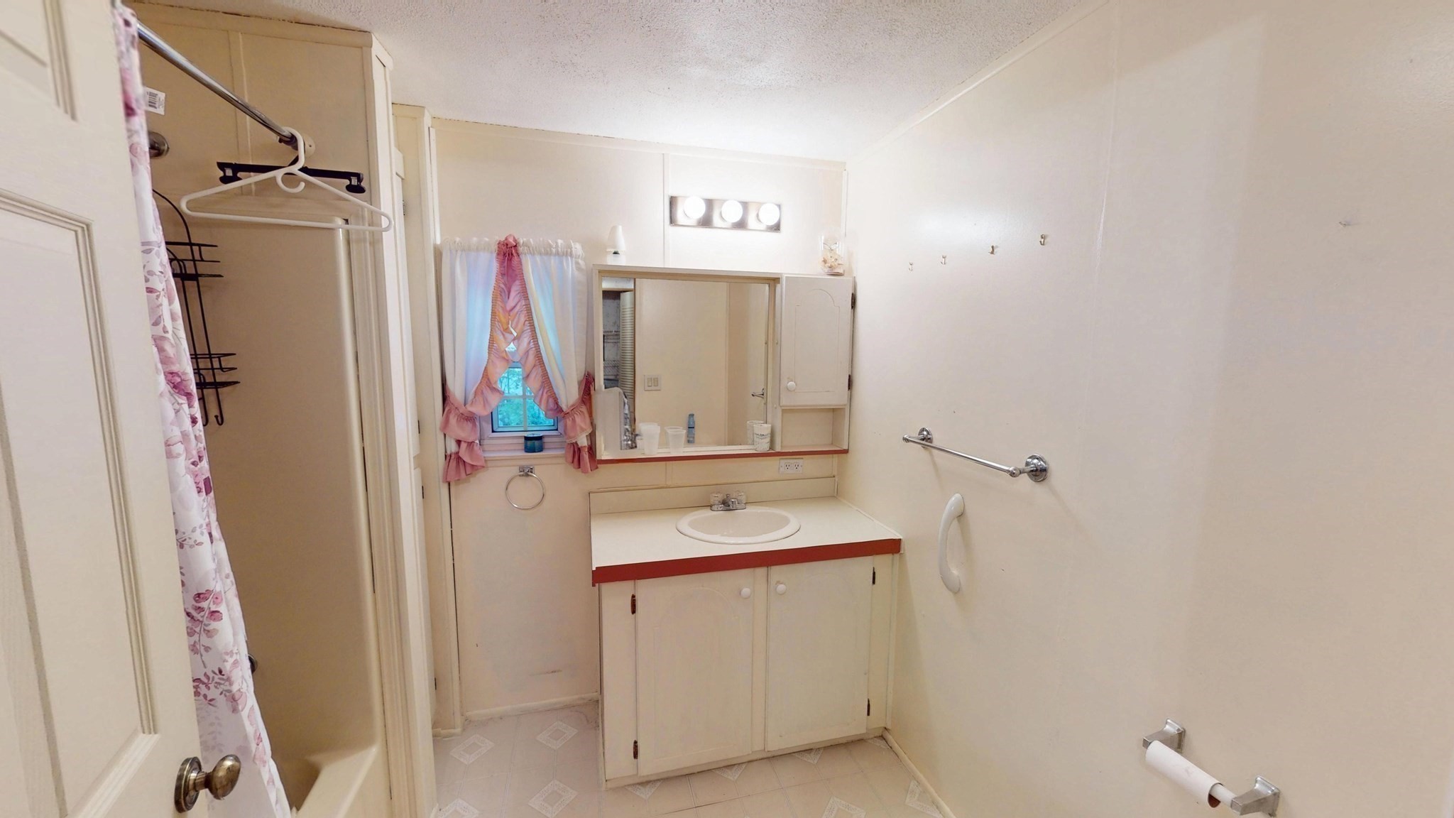 property viewer photo 14