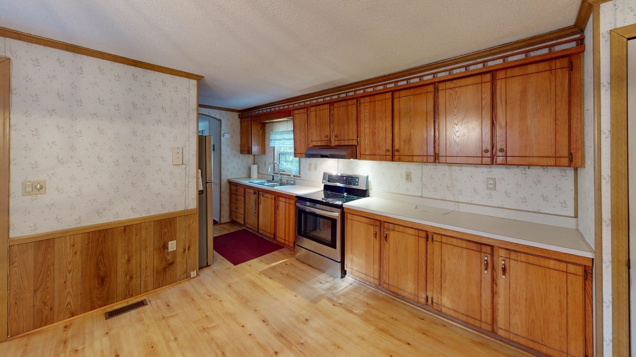 property viewer photo 9