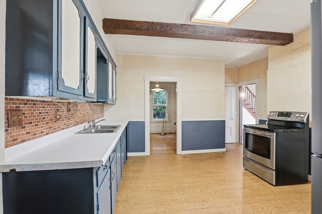 property viewer photo 11