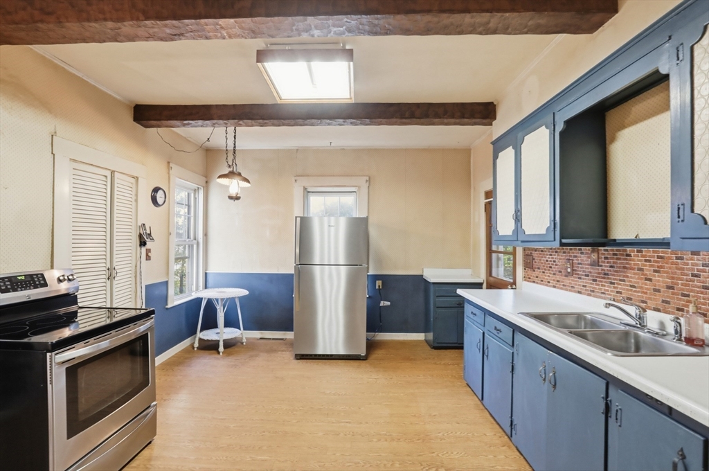 property viewer photo 12