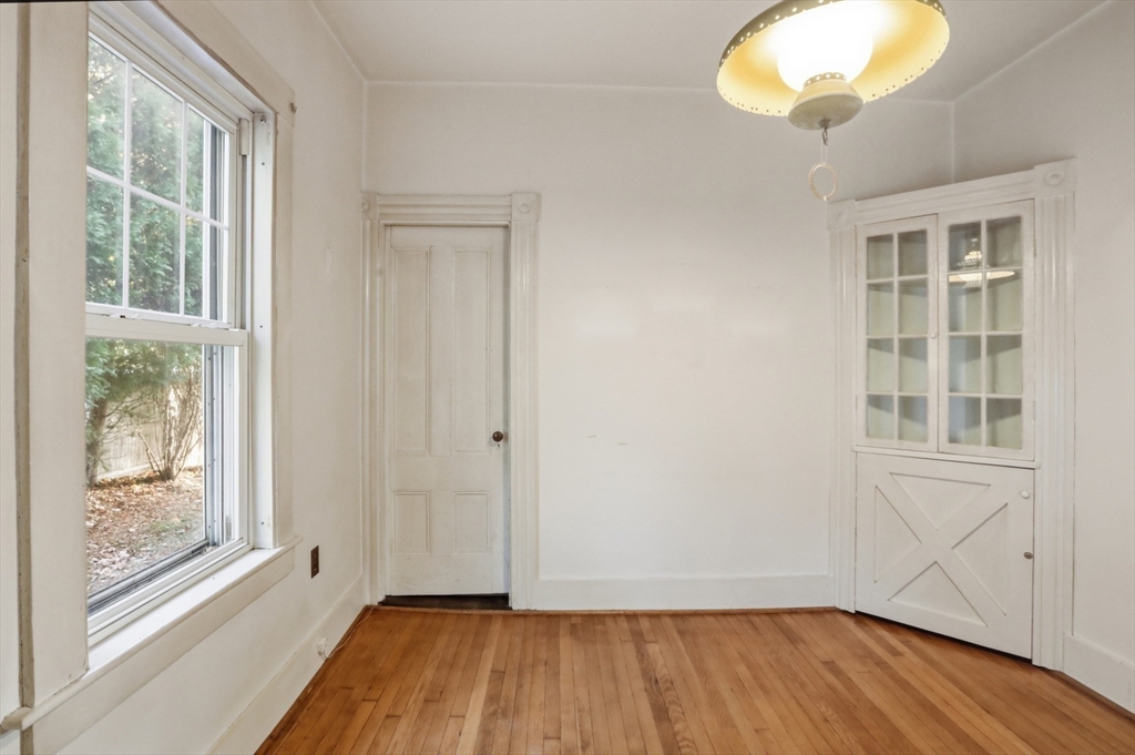 property viewer photo 15