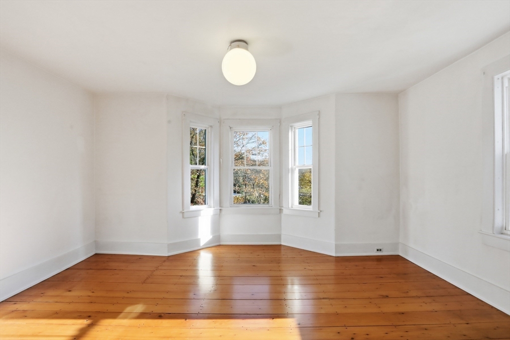 property viewer photo 22
