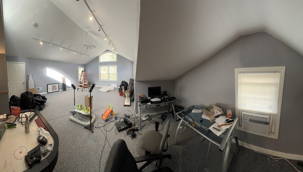 property viewer photo 11