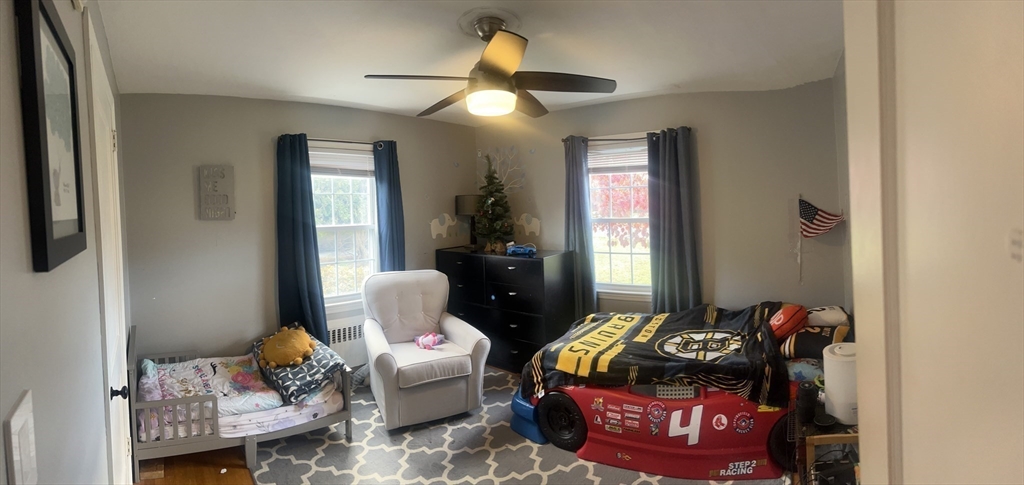 property viewer photo 3