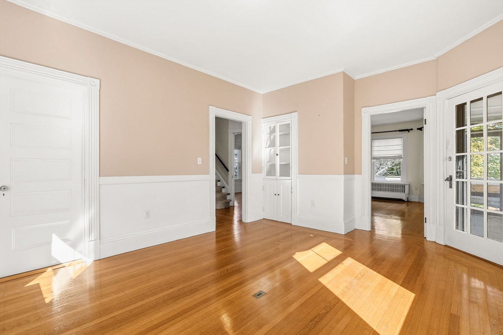 property viewer photo 11