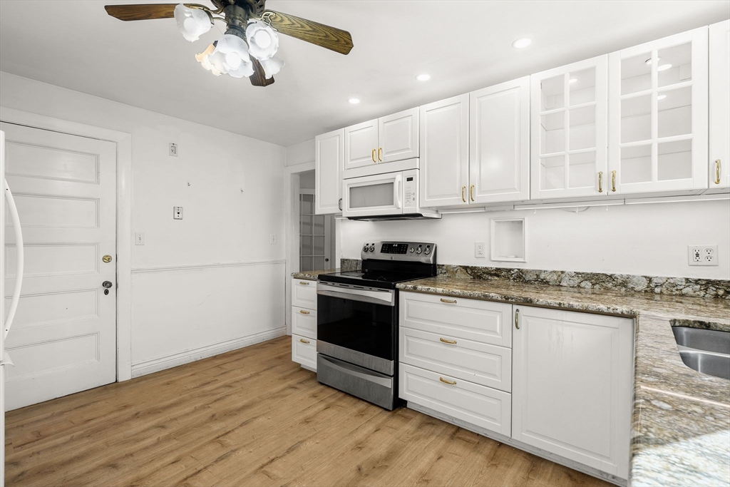 property viewer photo 15
