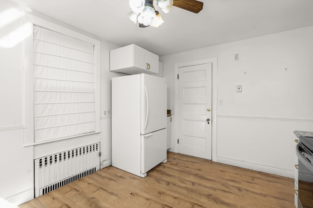 property viewer photo 16
