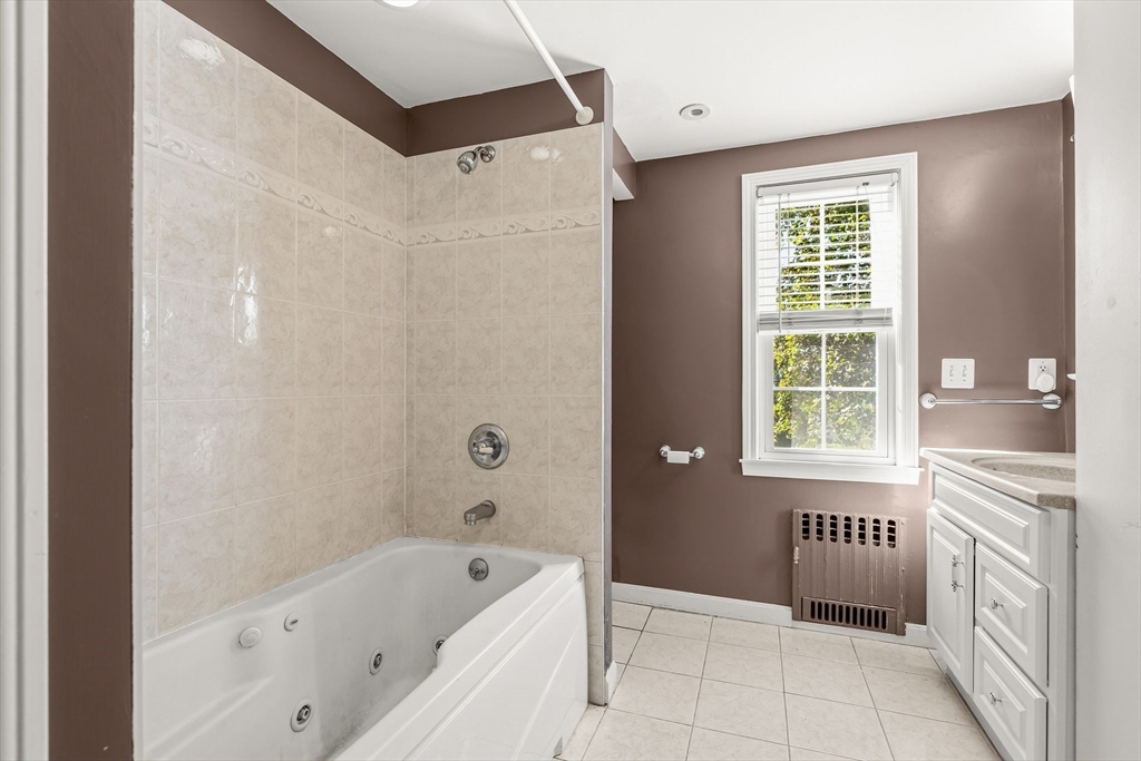 property viewer photo 27