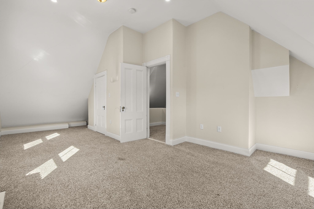 property viewer photo 37