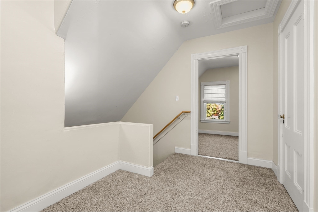property viewer photo 38