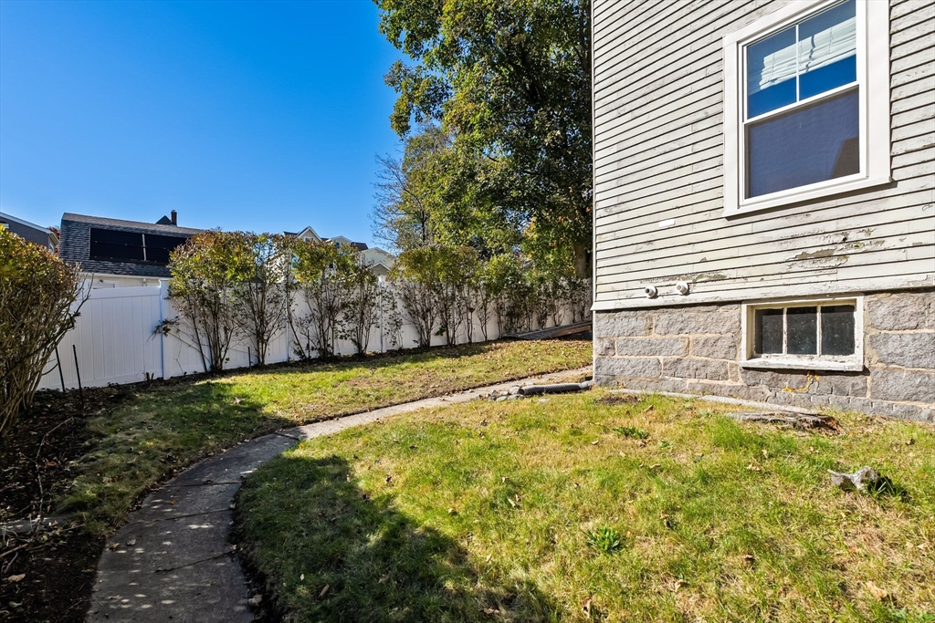 property viewer photo 41