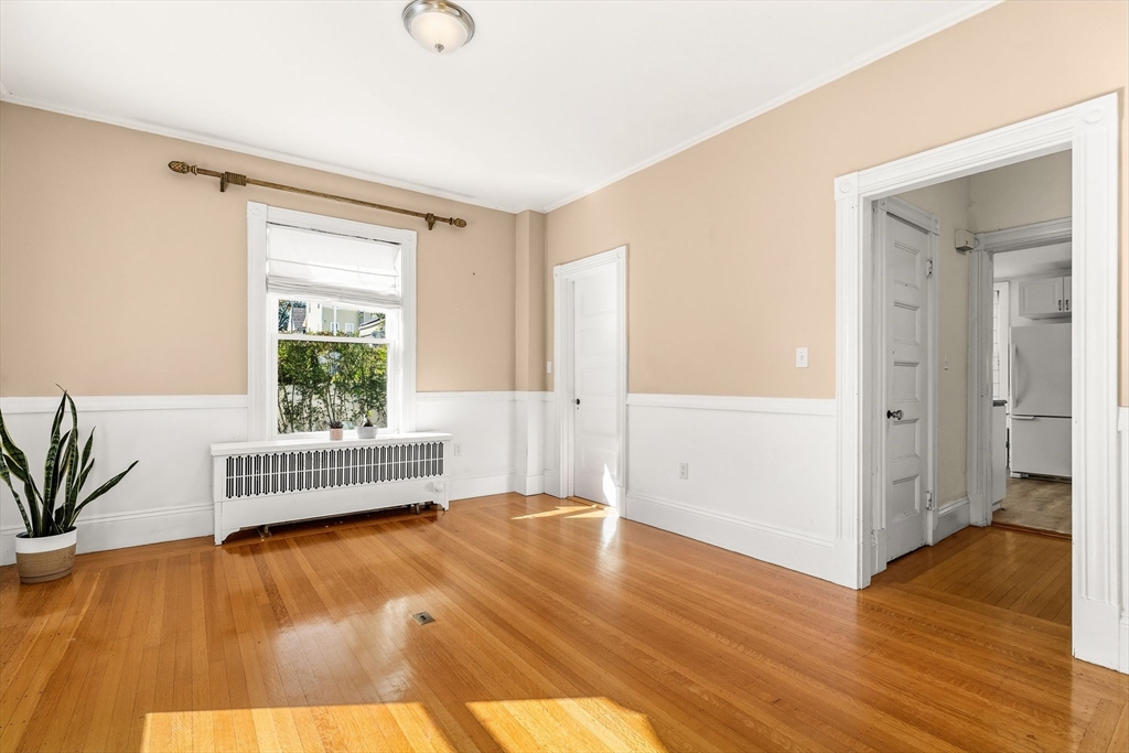 property viewer photo 9