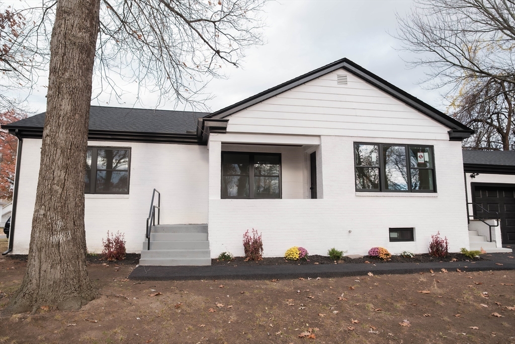 property viewer photo 6