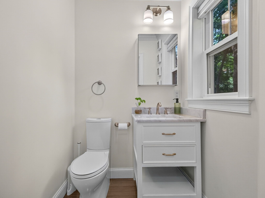 property viewer photo 12
