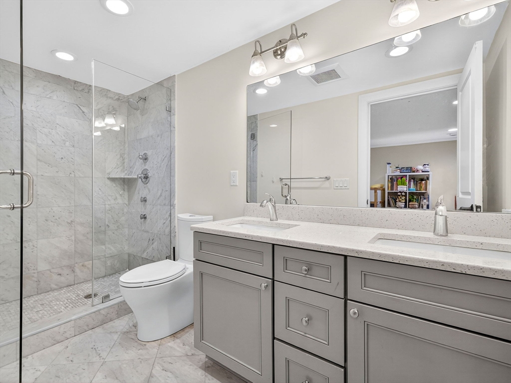 property viewer photo 20