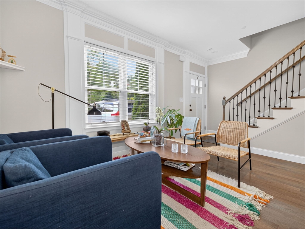 property viewer photo 6