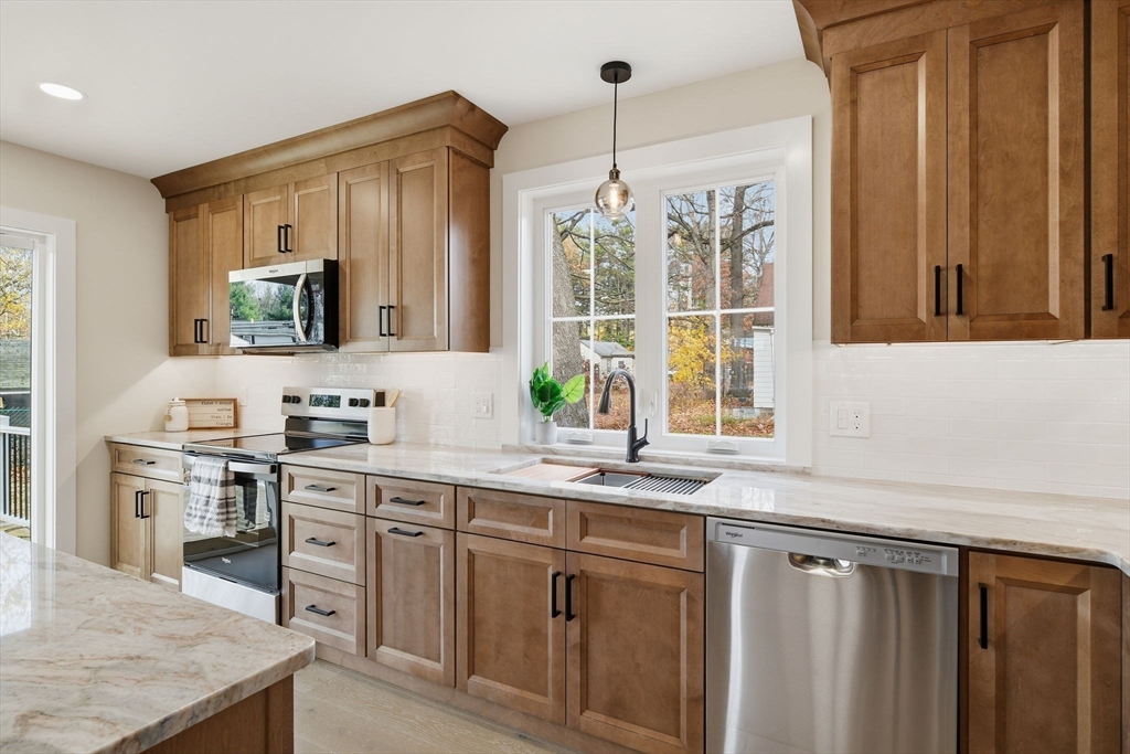 property viewer photo 13
