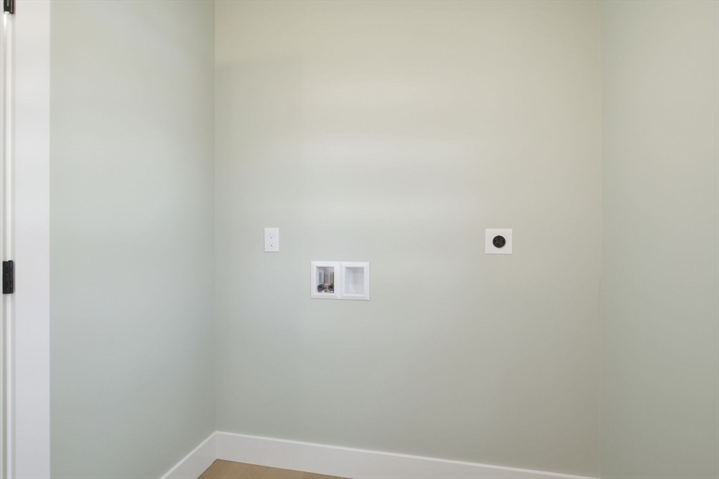 property viewer photo 21